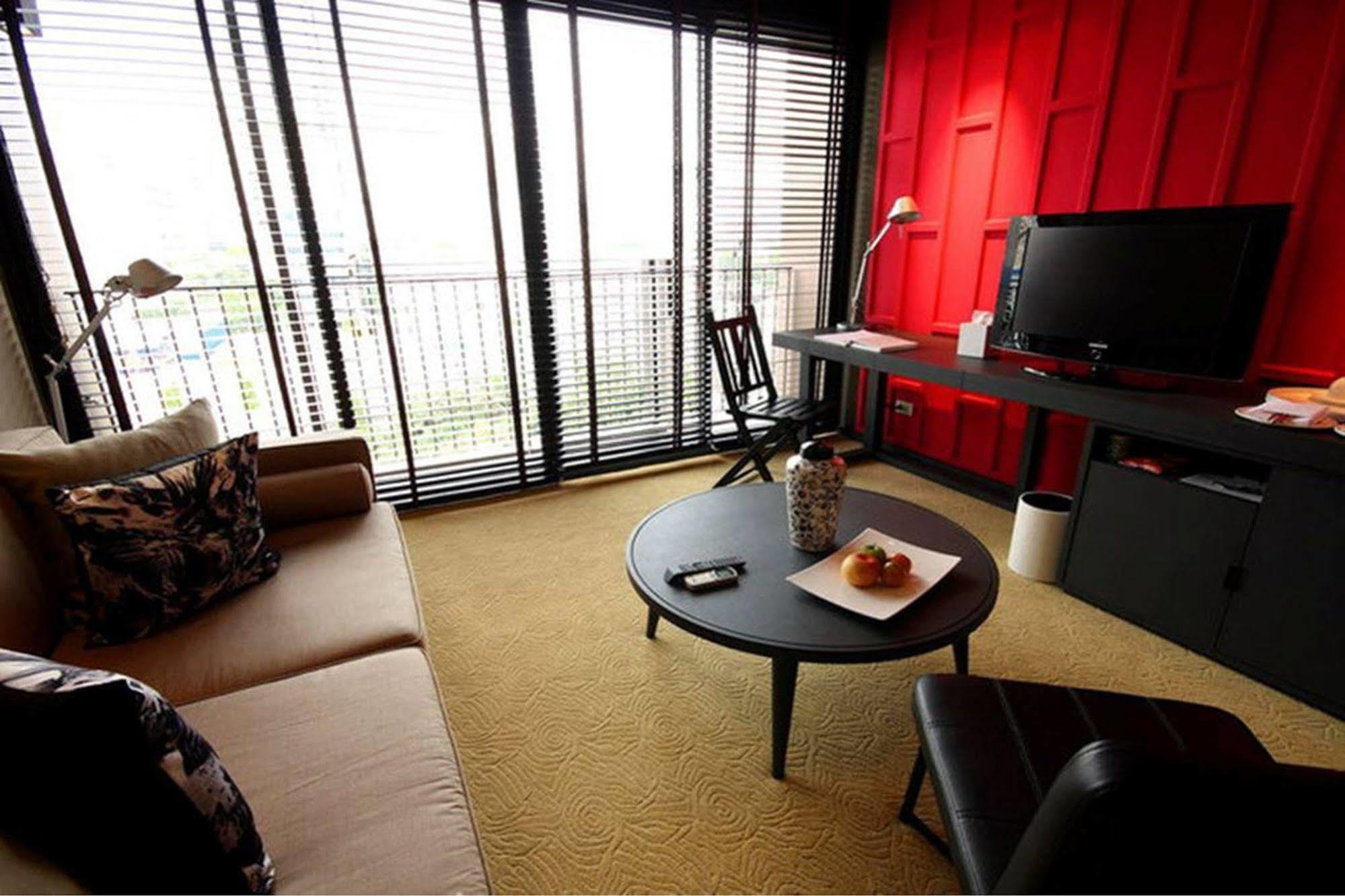 Tenface Bangkok Banguecoque Exterior foto